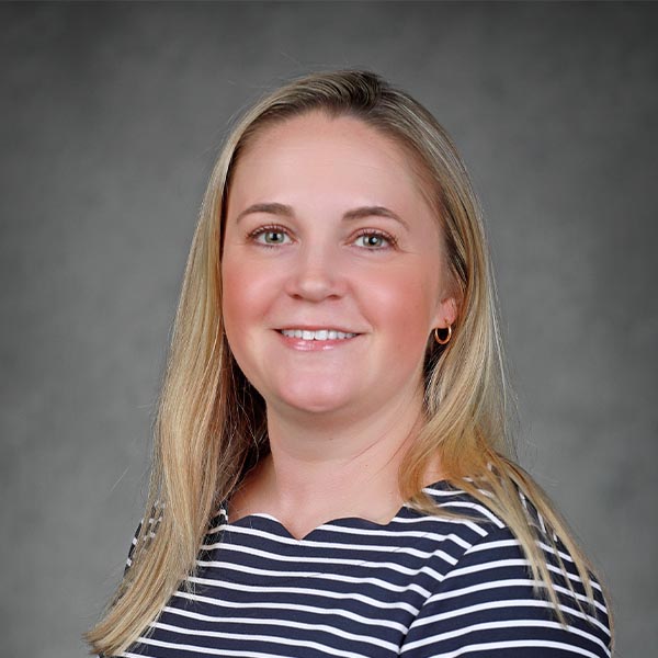 Meredith Amick headshot.