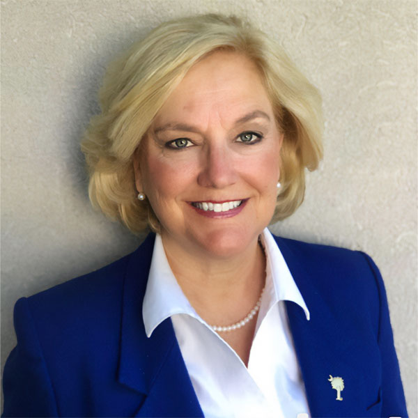 Paula Calhoon headshot.