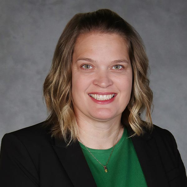 Heather Ginn headshot.